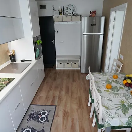 The Zen Den Apartment *